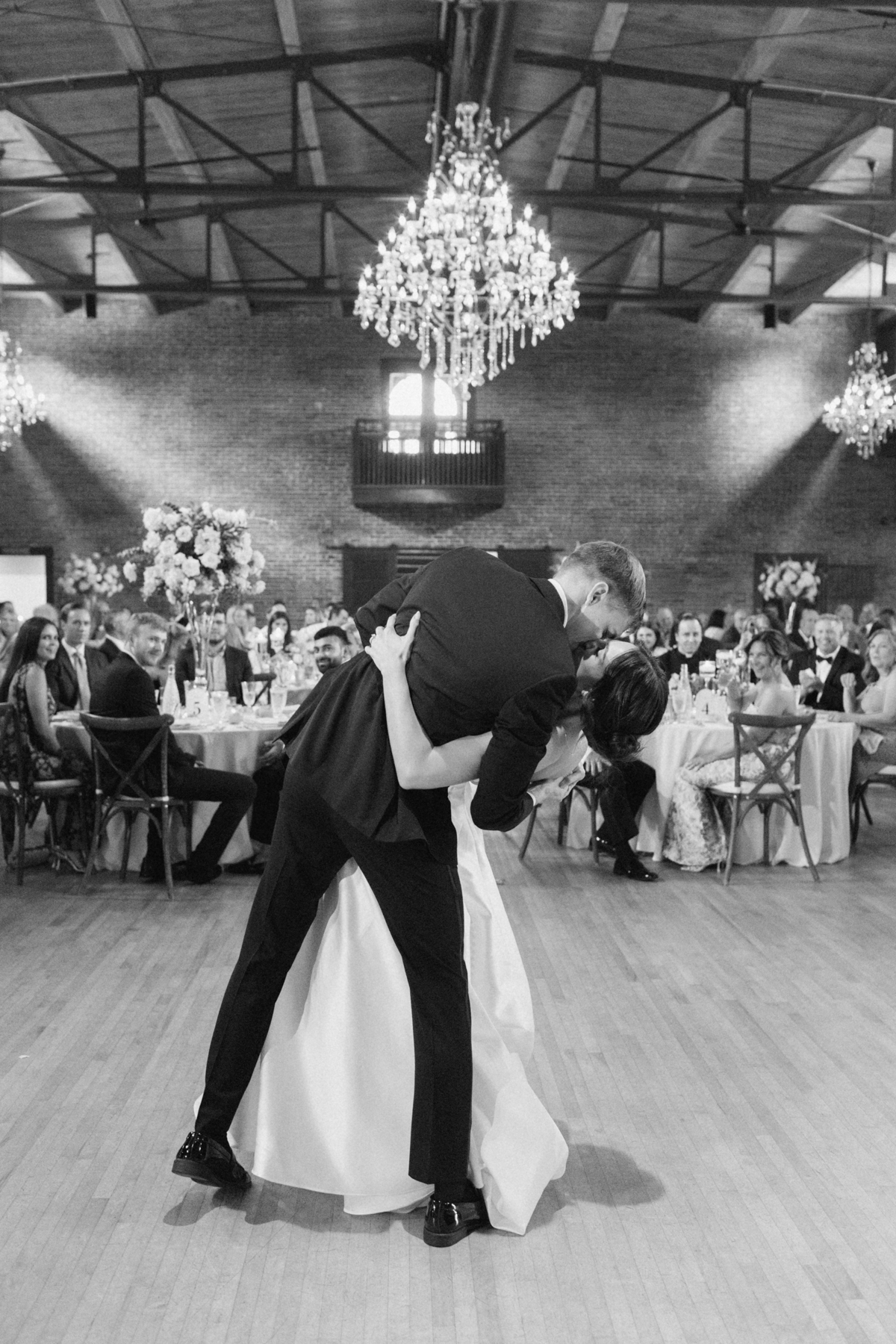 reception dip dance