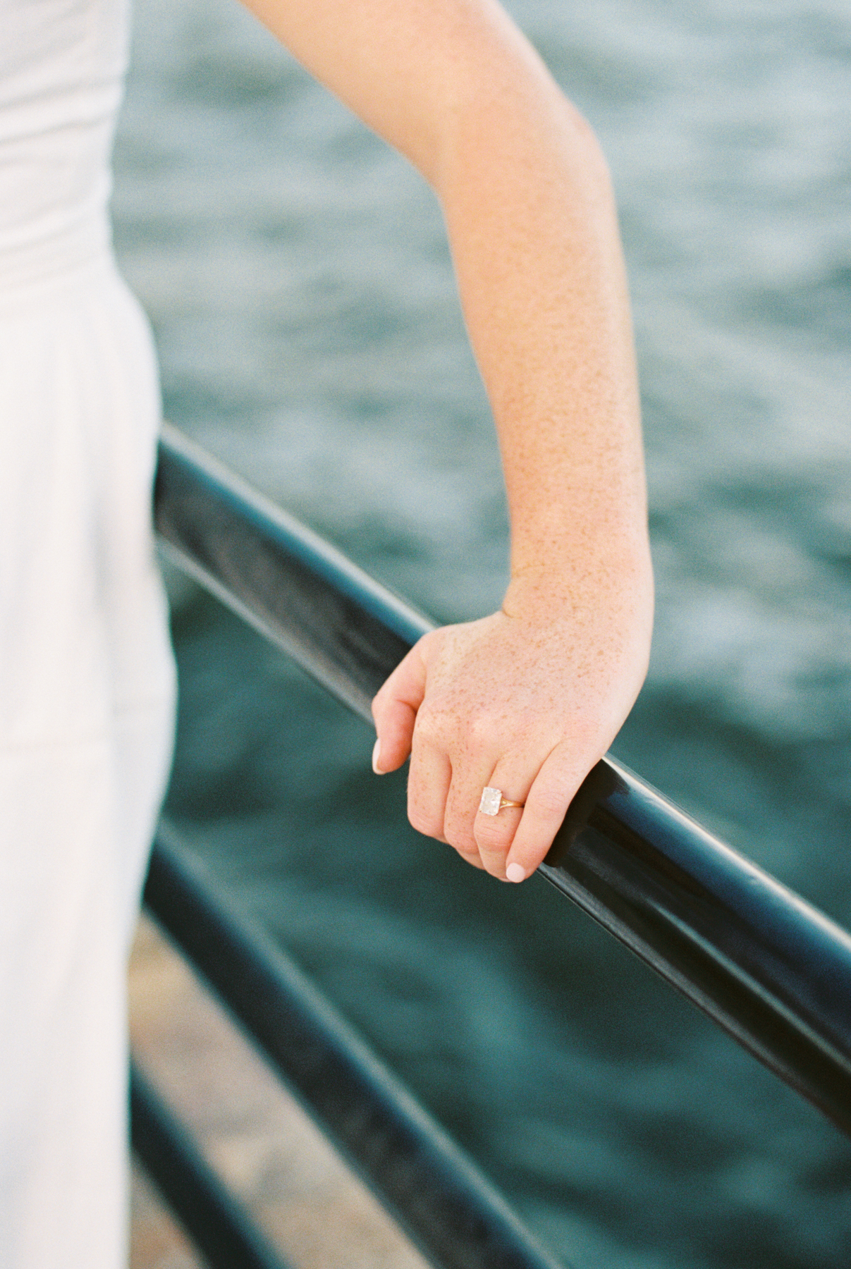 Bride ring