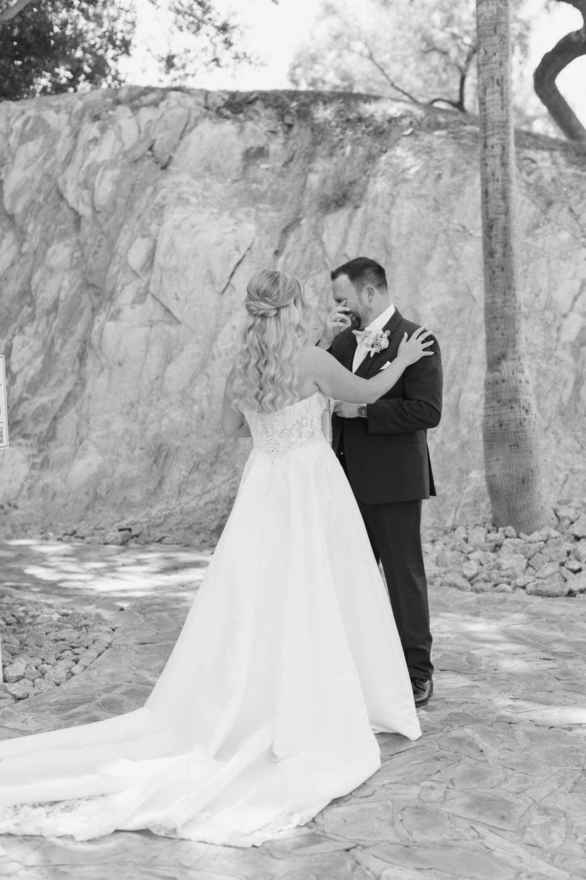 (groom) emotional first little crying