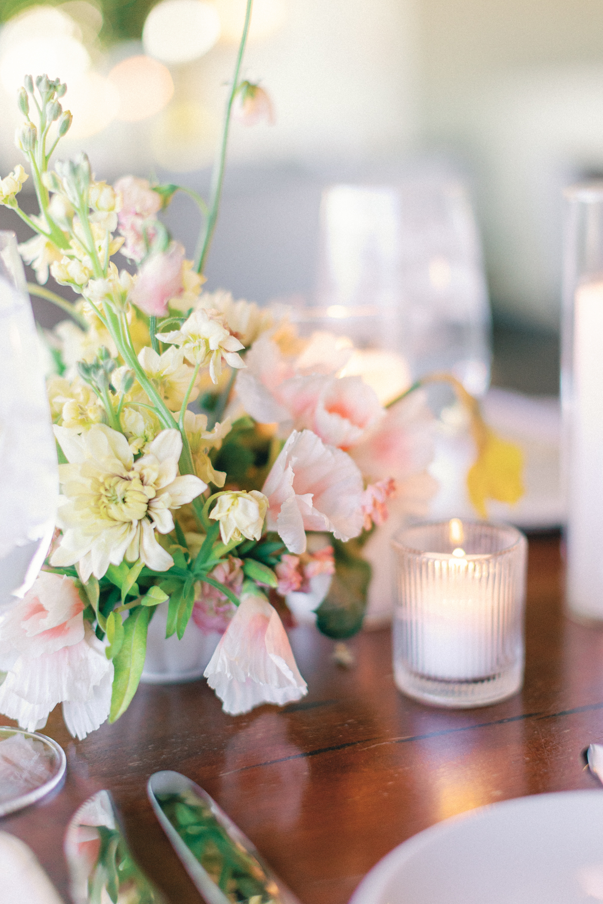 Reception details, flowers