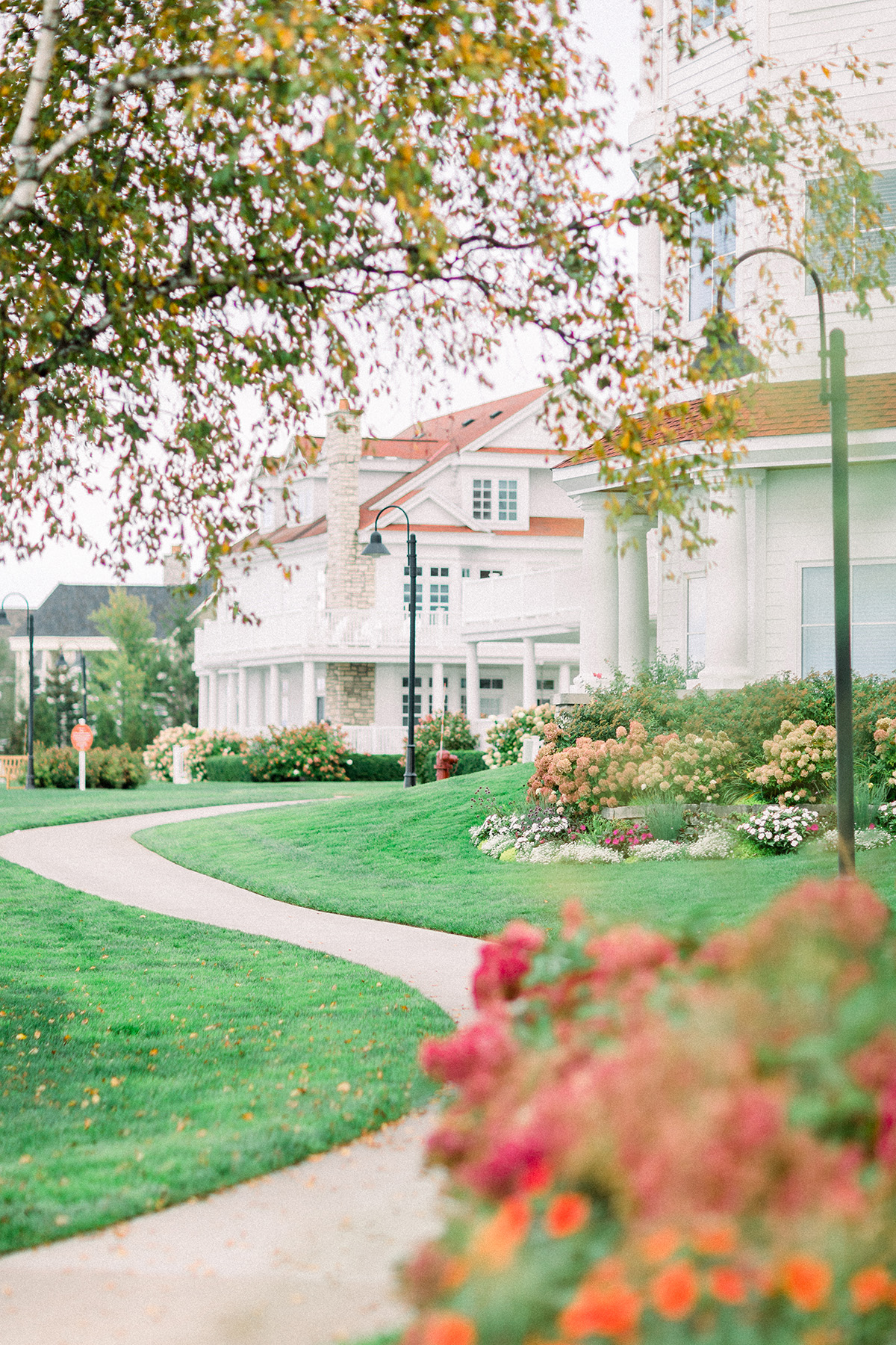 Cottages area at Inn at Bay Harbor on Lake Michigan